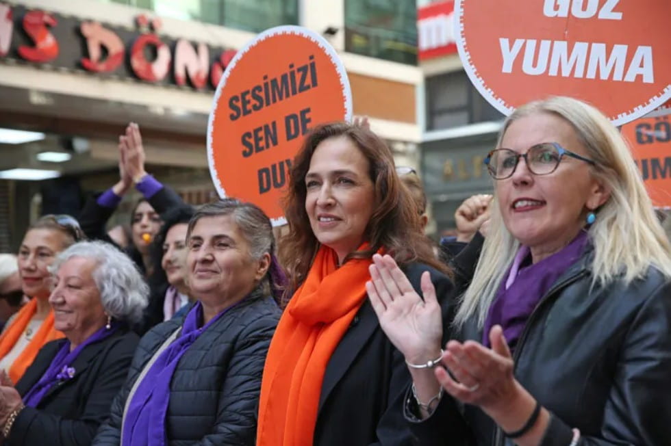 Karşıyaka Belediyesi’nden Güçlü 25 Kasım Mesajı